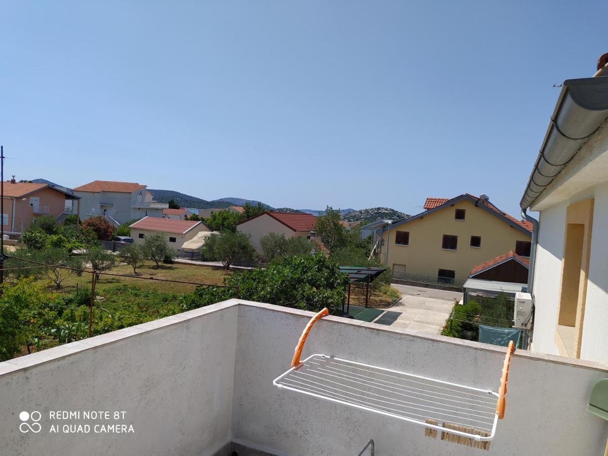 Apartments Ante Tribunj  Luaran gambar